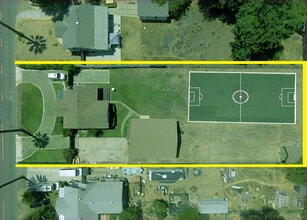 Building Photo - 4863 Rubidoux Ave