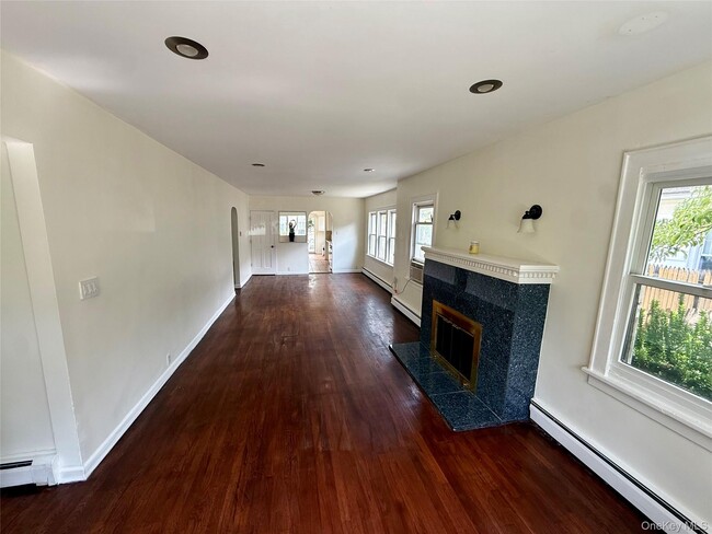 Foto del edificio - 175 S Brookside Ave