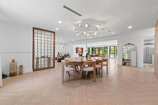 Building Photo - 15202 SW 80th Ave