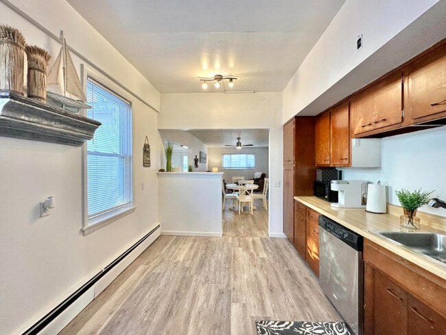 Foto del edificio - 313 W Jefferson St