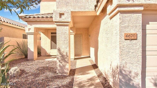 Building Photo - 4670 W Binner Dr