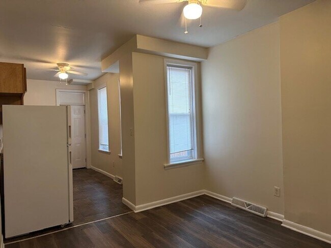 Foto del edificio - 1426 N 4th St