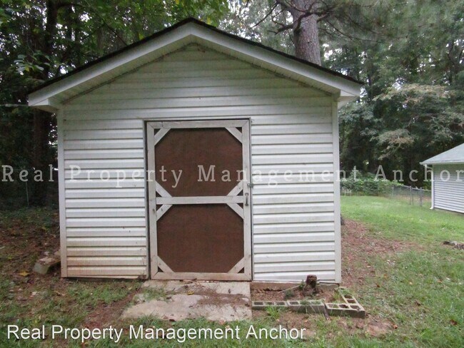 Building Photo - 2 br, 1 bath House - 266 HWY 138 E