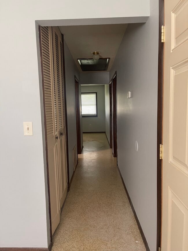 Hallway - 2237 Carpenter Dr