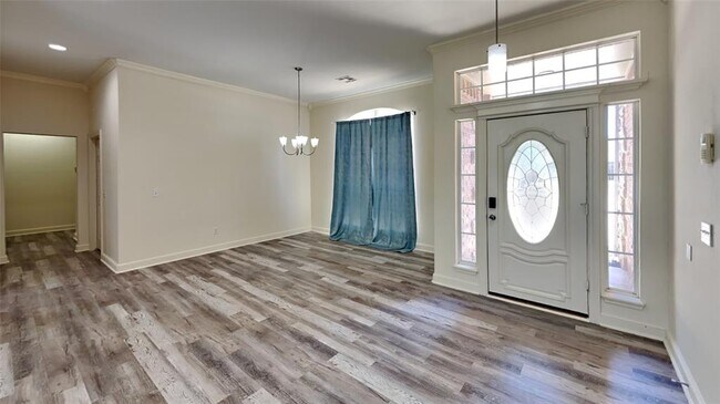 Foto del edificio - 16521 Fenwick Blvd