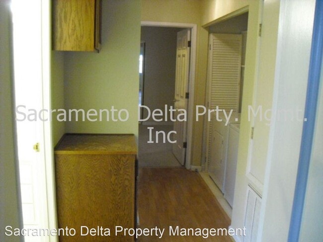 Building Photo - 2 br, 2 bath House - 7413 Auburn Oaks Cour...
