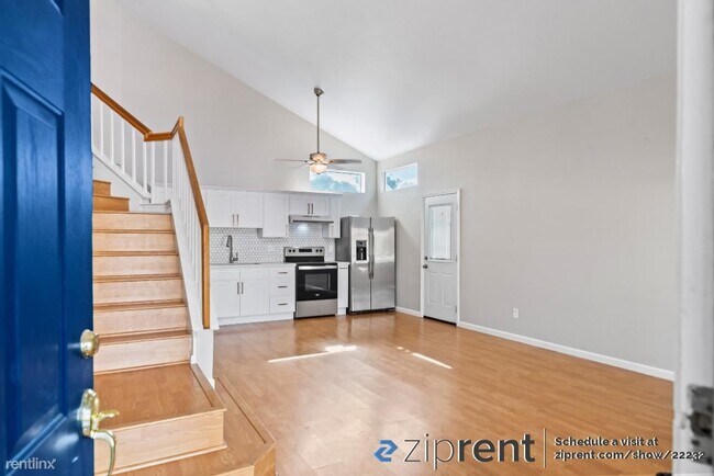 Building Photo - 4 br, 2 bath House - 442 Charlemagne Ln, T...