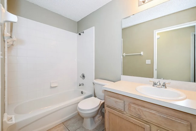 Building Photo - 13758 Sea Mist Dr