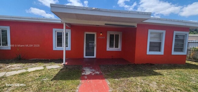 Foto del edificio - 15640 NW 159th St Rd