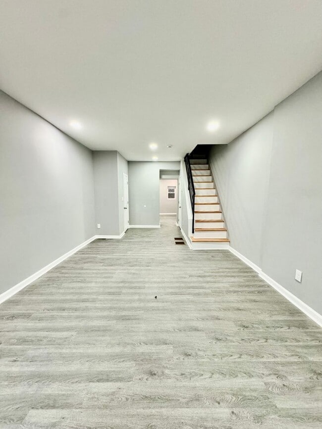 Building Photo - Anika Homes 3 Bedroom