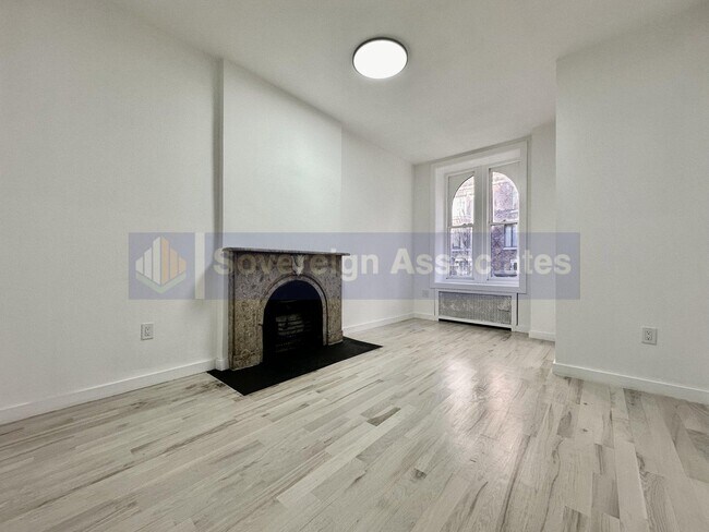 Building Photo - 54 West 9th Street