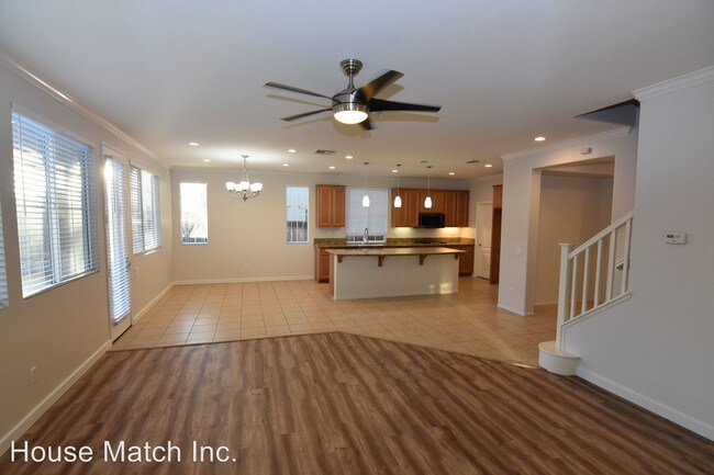 Building Photo - 4 br, 3 bath House - 31541 Six Rivers