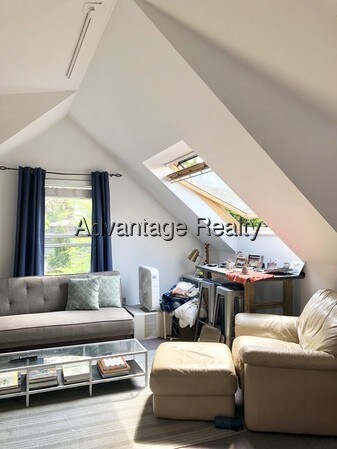 Primary Photo - 30 Agassiz St