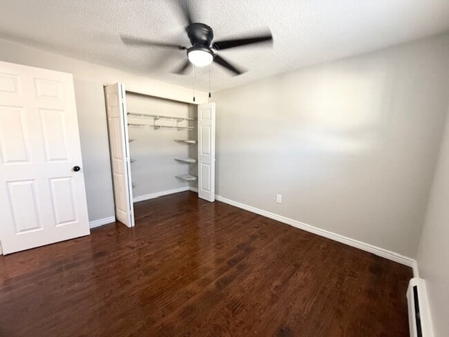 Building Photo - 903 Fontmore Rd
