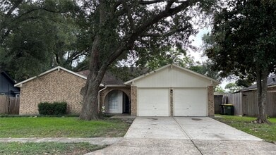 Building Photo - 5008 Rockland Dr