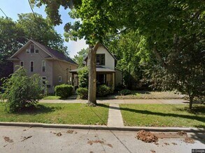 Building Photo - 616 Perrin Ave