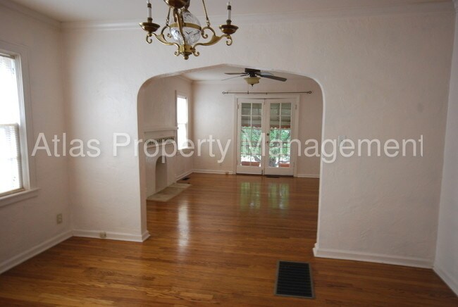 Building Photo - 1717 S Quincy Ave
