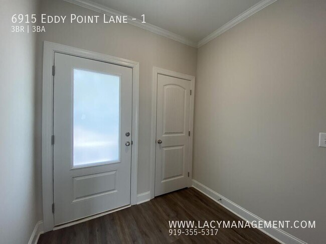 Building Photo - 6915 Eddy Point Ln