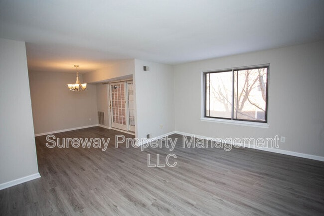 Foto del edificio - 171 Echelon Rd