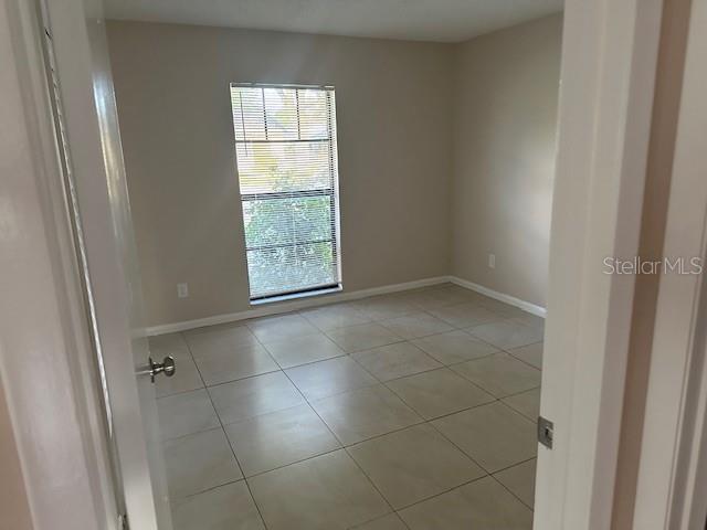 Building Photo - 725 Sunbright Dr