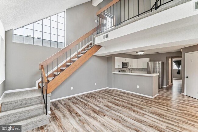 Foto del edificio - 14114 Lauren Ln