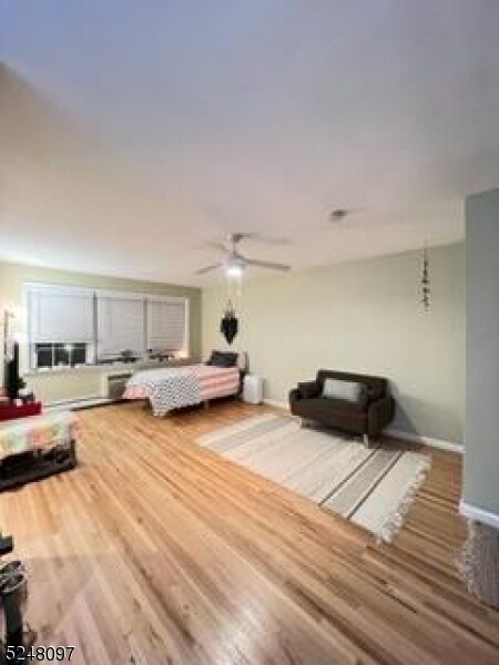 Foto del edificio - 605 Grove St