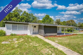 Building Photo - 1029 Kearny Dr