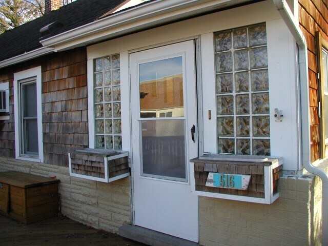 Building Photo - 516 N West St