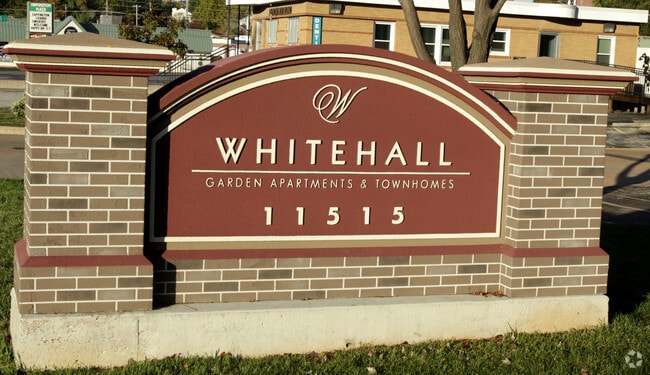 Whitehall Apartments - Whitehall