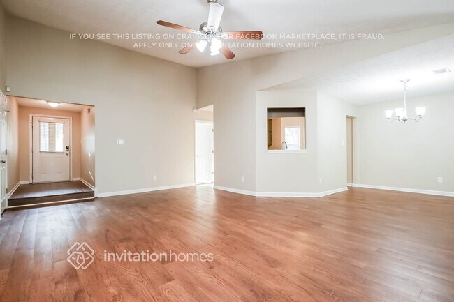 Building Photo - 65 Rosebud Ln