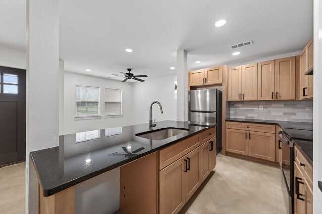 Building Photo - Brand-New Duplex Living in the Heart of Greenville – Modern Finishes & Private Driveways