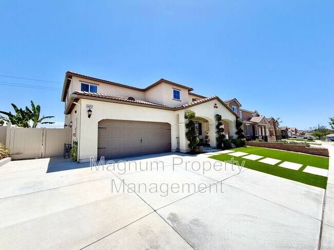 Foto del edificio - 34257 Swordfern Pl