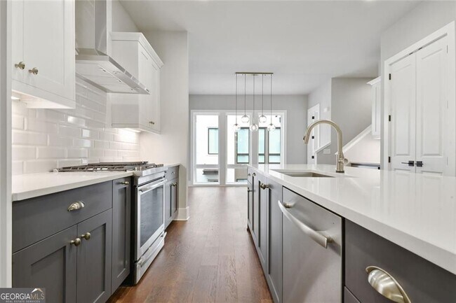 Foto del edificio - 302 Gibson St SE