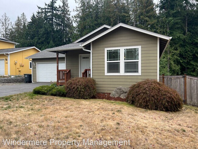 Foto del edificio - 3 br, 2 bath House - 245 NE Max William Loop