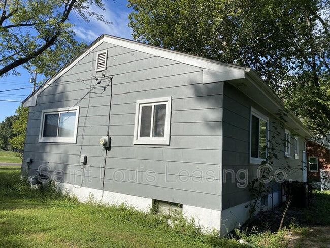 Building Photo - 939 Prigge Rd