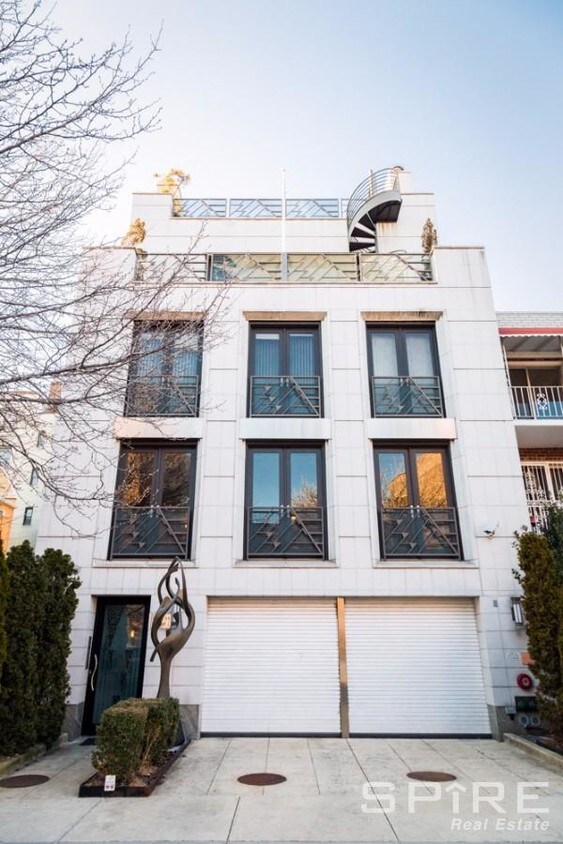 3088 30th St, Astoria, NY 11102 Condo for Rent in Astoria, NY