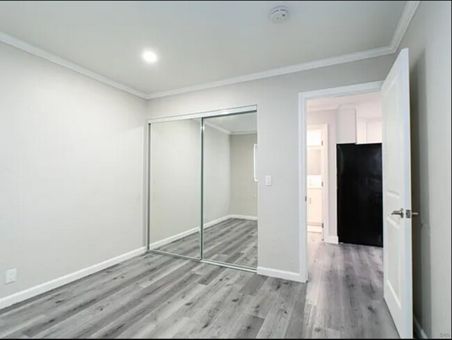 Foto del edificio - 4143 Van Dyke Ave