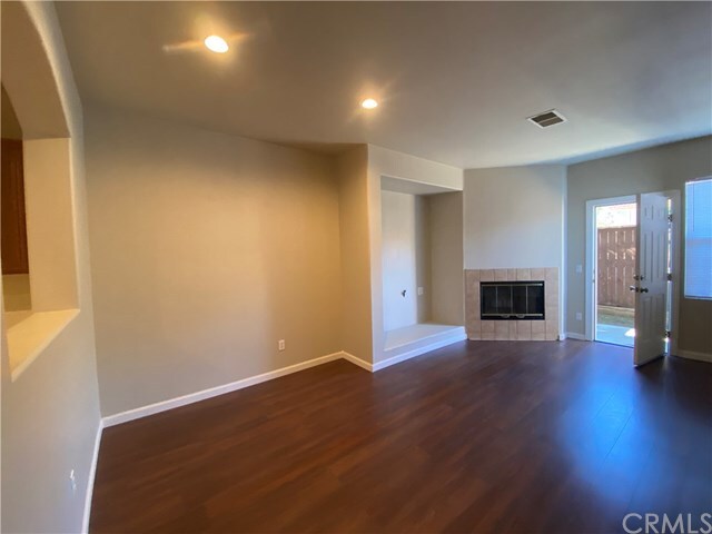 Building Photo - 4483 Brisbane Way