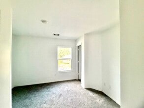 Building Photo - 17051 Marie Vlg Dr