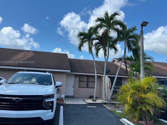 Foto del edificio - 15570 SW 76th Ln
