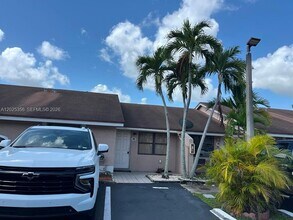 Building Photo - 15570 SW 76th Ln