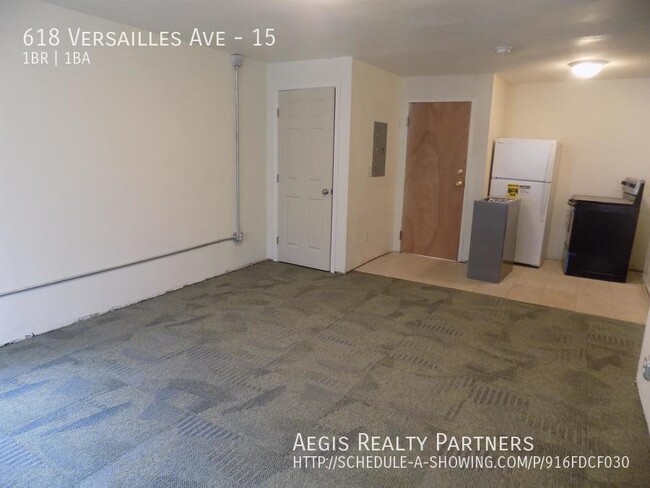 Foto del interior - 618 Versailles Ave