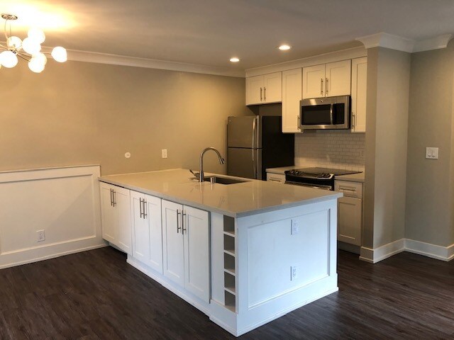 Foto del edificio - 1476 Pico Ct