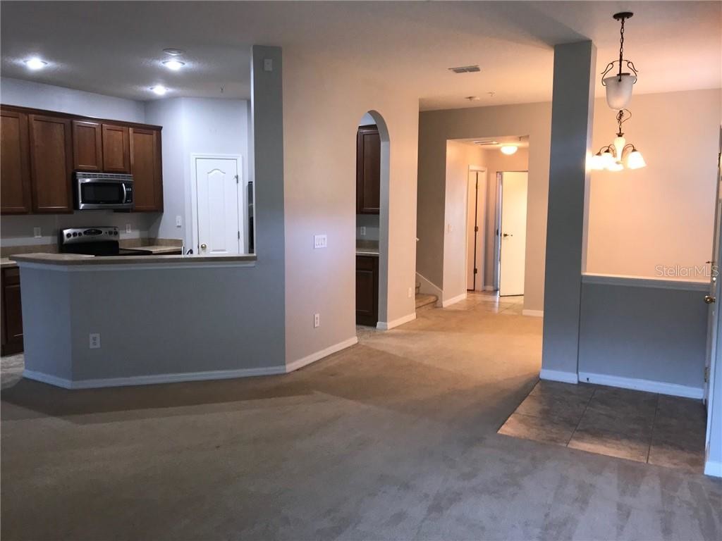 Building Photo - 811 Ashworth Overlook Dr