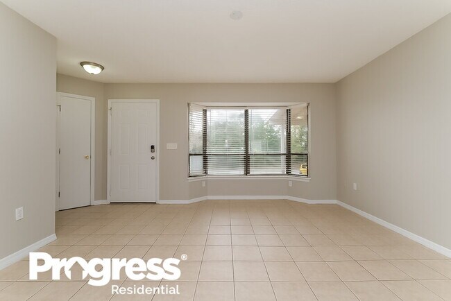 Building Photo - 11171 Heathwood Ave