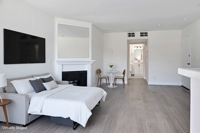 Unidad #102 - Vista Luxury Investments, LLC