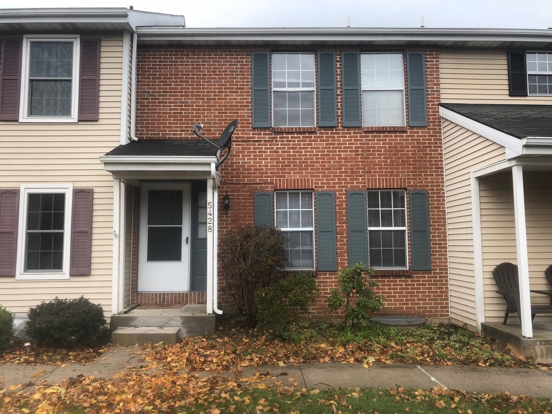5428 Springtide Dr, Harrisburg, PA 17111 Townhome Rentals in Harrisburg PA
