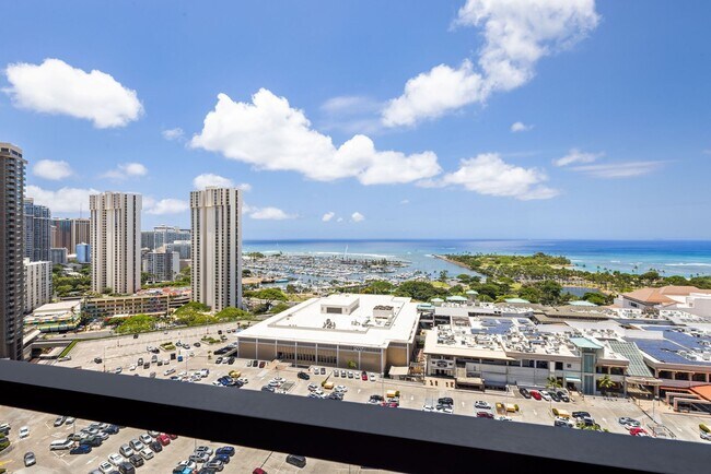 Building Photo - 1555 Kapiolani Blvd