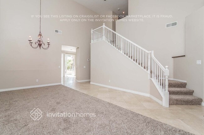 Building Photo - 1869 Petaluma Dr