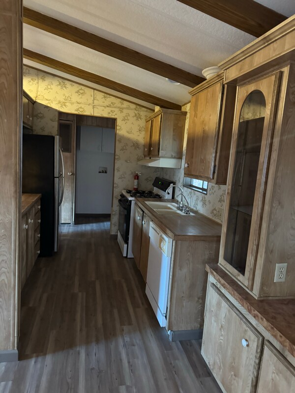 Foto del edificio - 3060 E Ames Ave